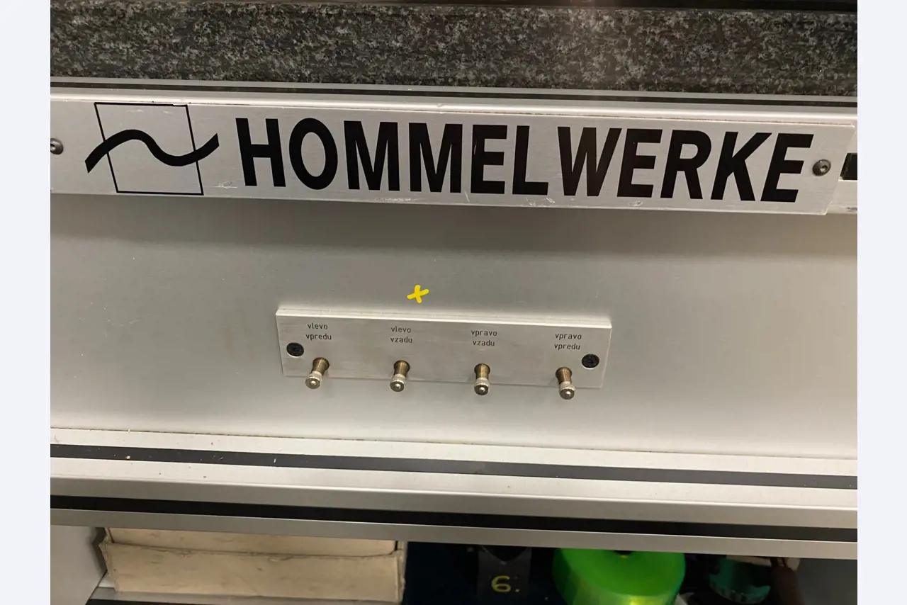 Industriële robots, metaalbewerkingsmachines, voertuigen en IT-apparaten-2