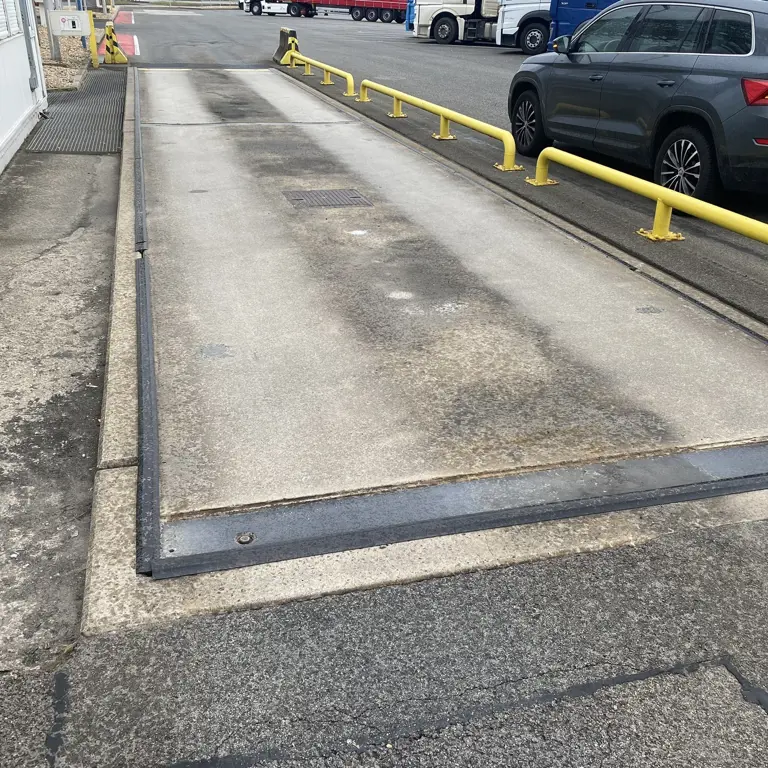 Bridge Road Scale