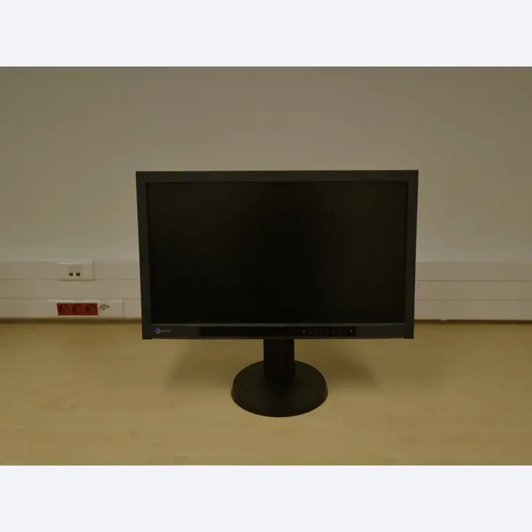 Prumyslové roboty, kovoobrábecí stroje, vozidla a IT zarízení-1