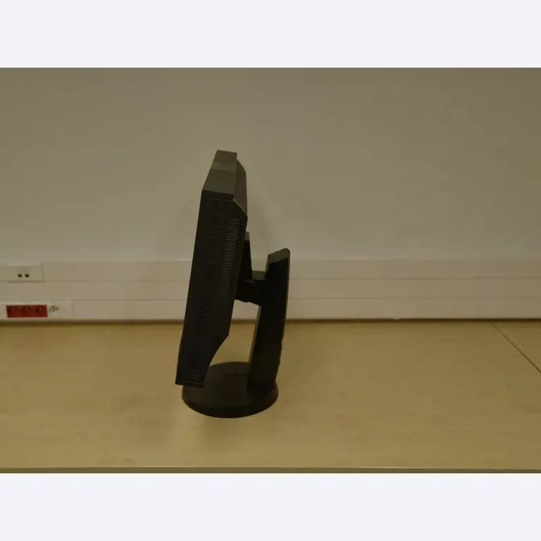 Prumyslové roboty, kovoobrábecí stroje, vozidla a IT zarízení-4