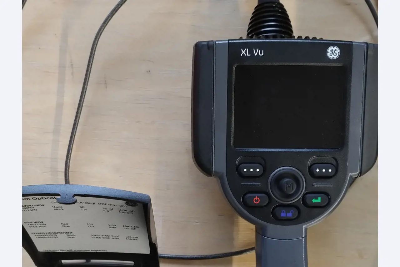 Industrieroboter, Metallbearbeitungsmaschinen, Fahrzeuge und IT-Geräte-2