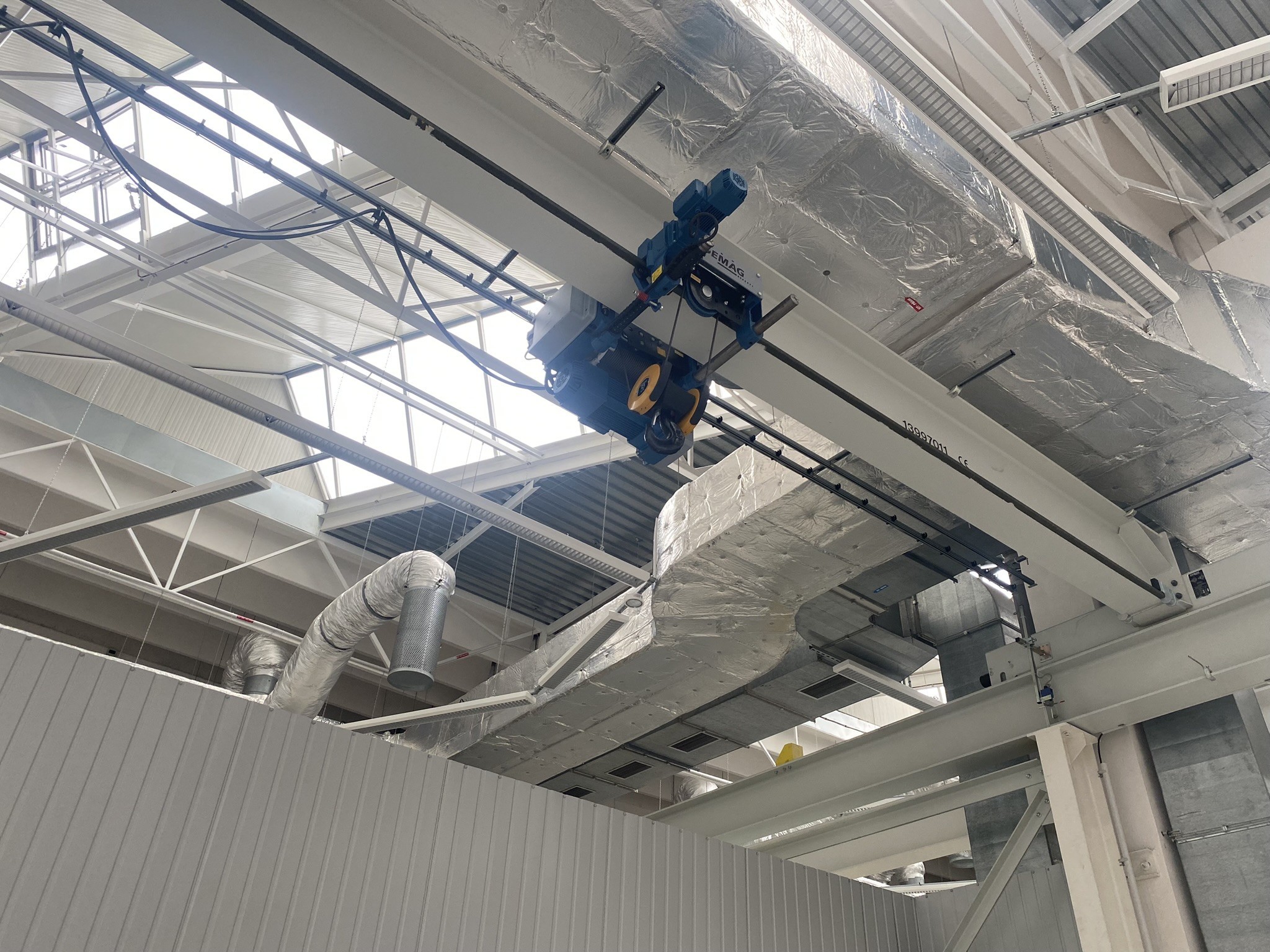 Roboty, maszyny do obróbki metalu i pojazdy-2