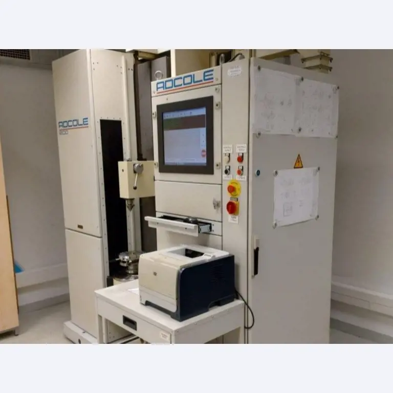 Industrieroboter, Metallbearbeitungsmaschinen, Fahrzeuge und IT-Geräte-2