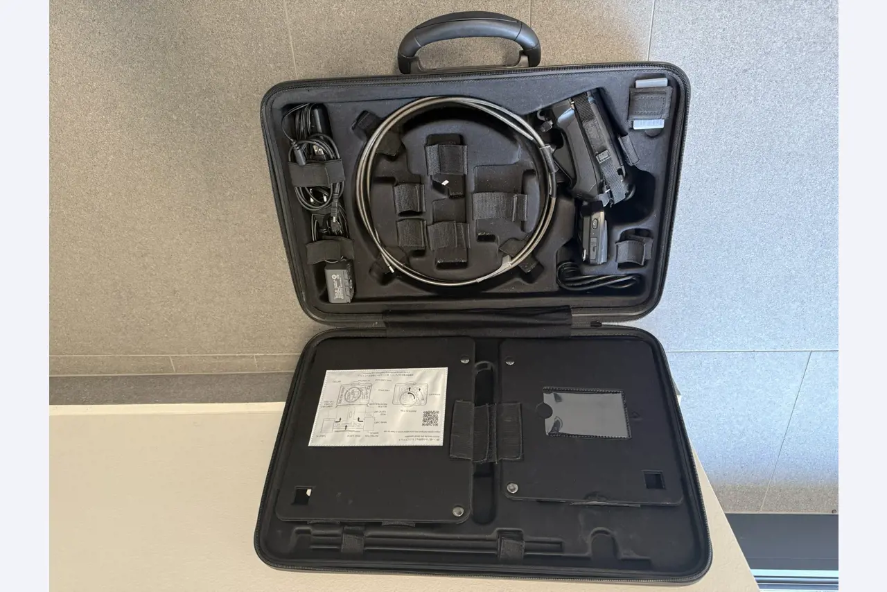 Industrieroboter, Metallbearbeitungsmaschinen, Fahrzeuge und IT-Geräte-2