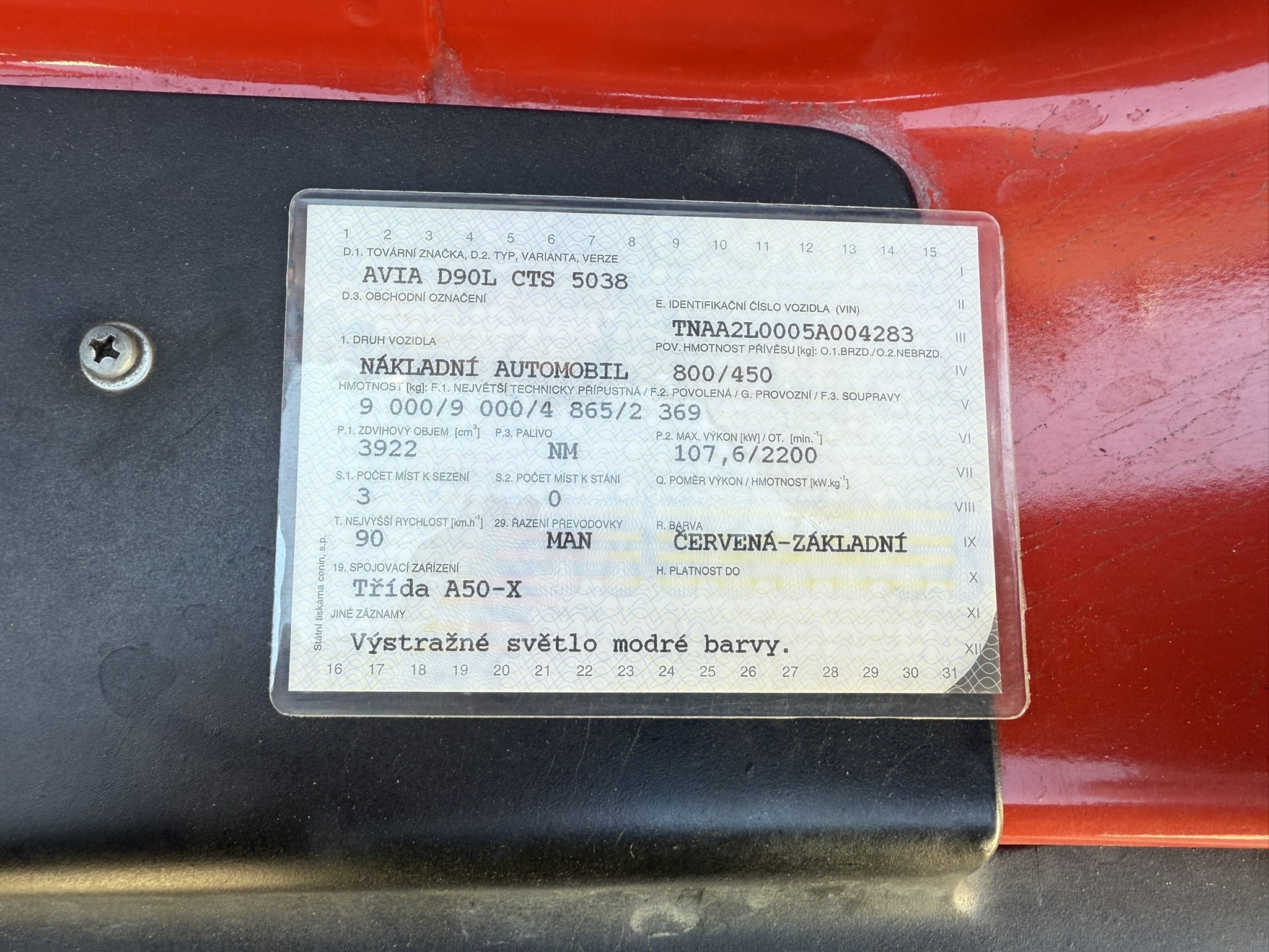 Roboty przemysłowe, maszyny do obróbki metalu, pojazdy i urządzenia IT-11