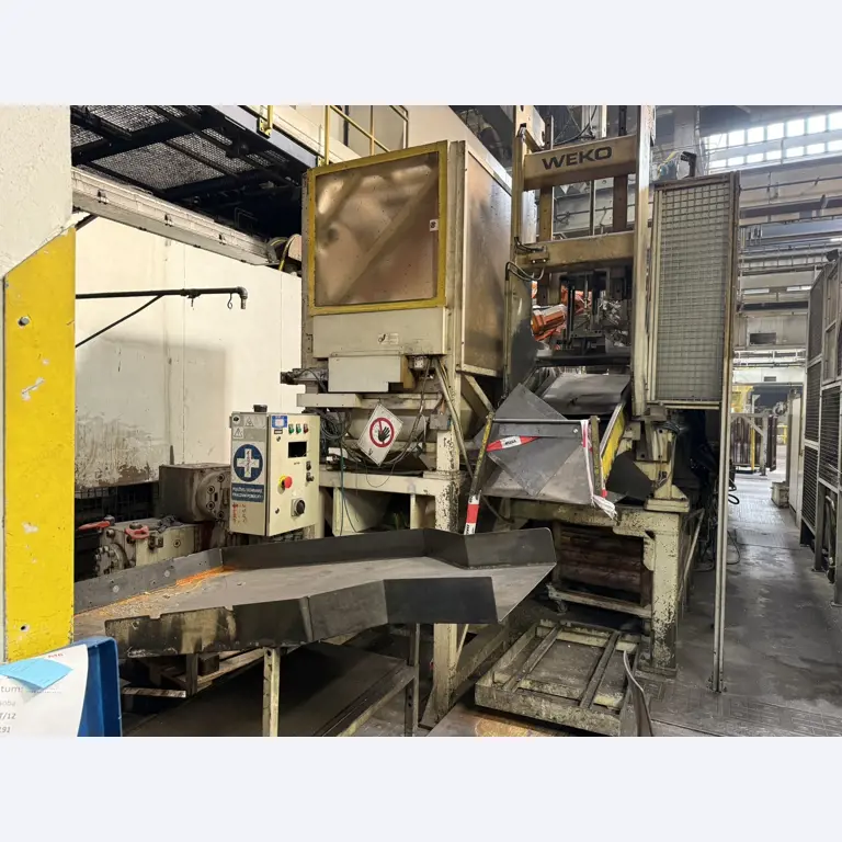 Industrieroboter, Metallbearbeitungsmaschinen, Fahrzeuge und IT-Geräte-5