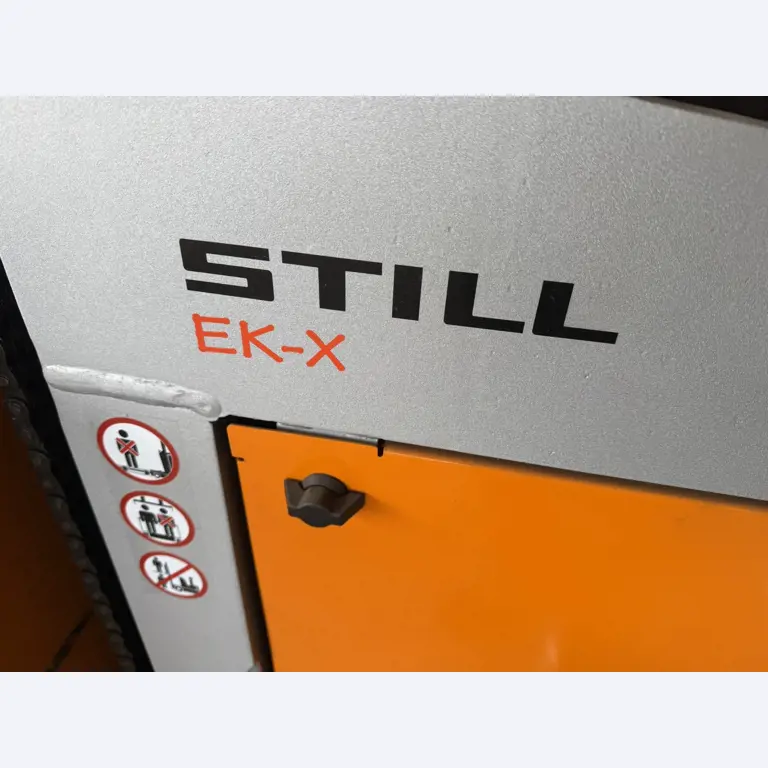 Industrieroboter, Metallbearbeitungsmaschinen, Fahrzeuge und IT-Geräte-2