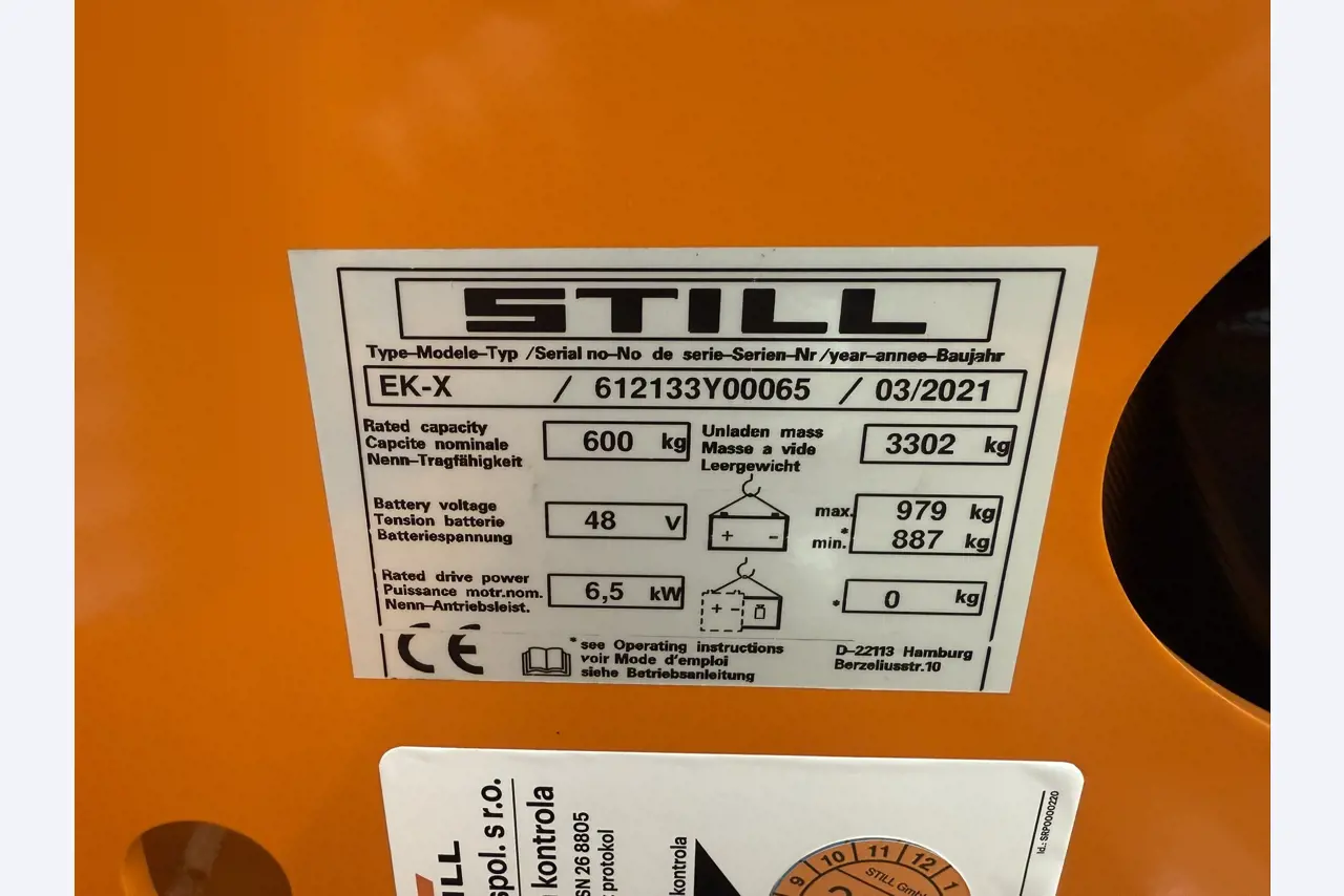 Industrieroboter, Metallbearbeitungsmaschinen, Fahrzeuge und IT-Geräte-5