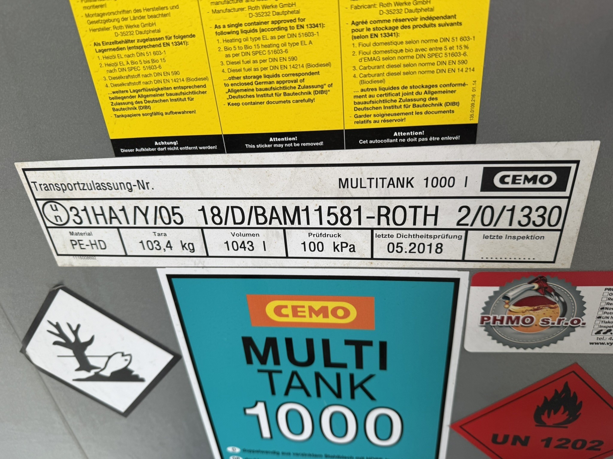 Roboty przemysłowe, maszyny do obróbki metalu, pojazdy i urządzenia IT-4