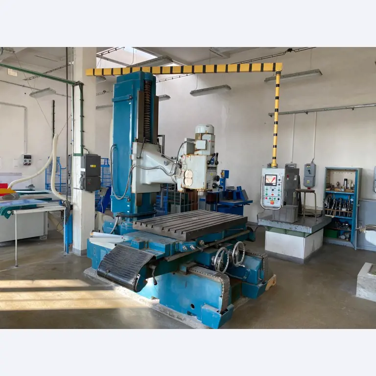 Máquinas para trabalhar metais, robots industriais e veículos-3