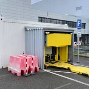 Autonome Transporter und Ladestationen