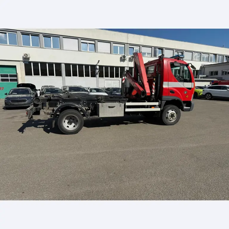 Industrial robots, metalworking machines, vehicles and IT devices-1