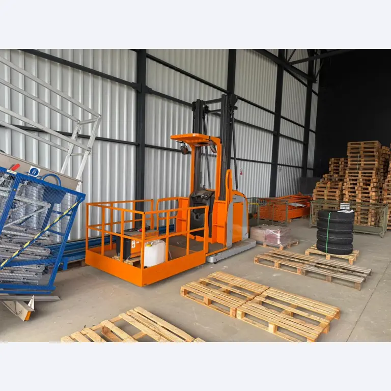 Industrial robots, metalworking machines, vehicles and IT devices-4