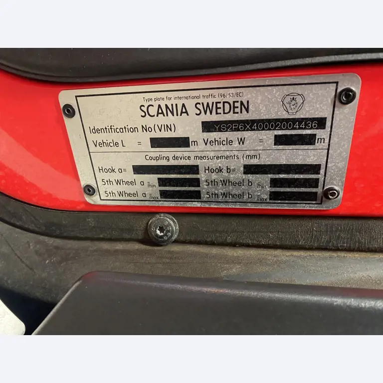 Metalworking machines, industrial robots and vehicles-17