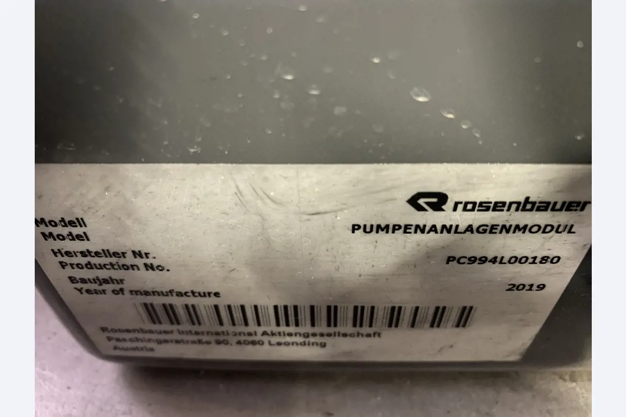 Metalworking machines, industrial robots and vehicles-18