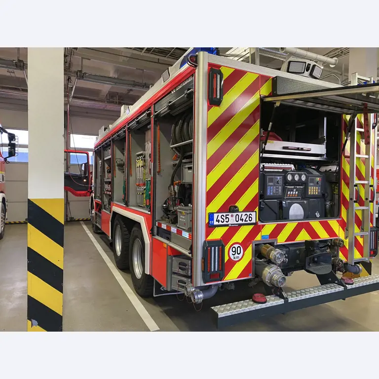 Metalworking machines, industrial robots and vehicles-4