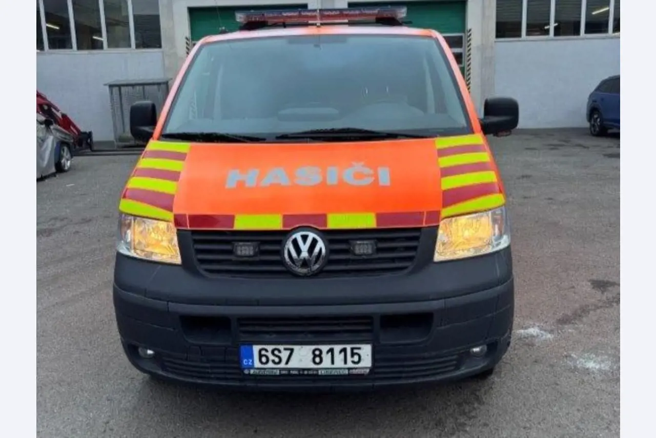 Metalworking machines, industrial robots and vehicles-2