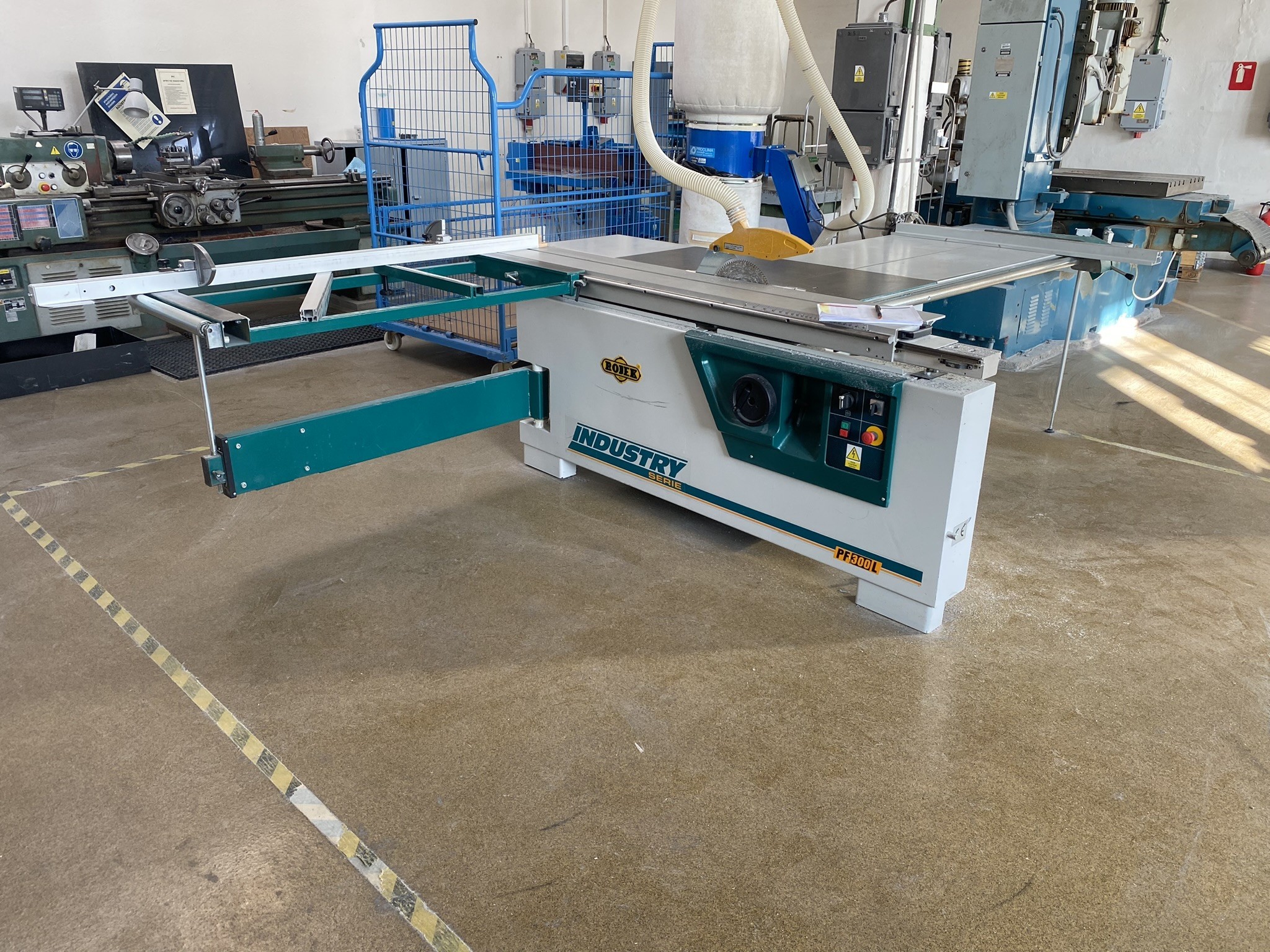 Metalworking machines, industrial robots and vehicles-1