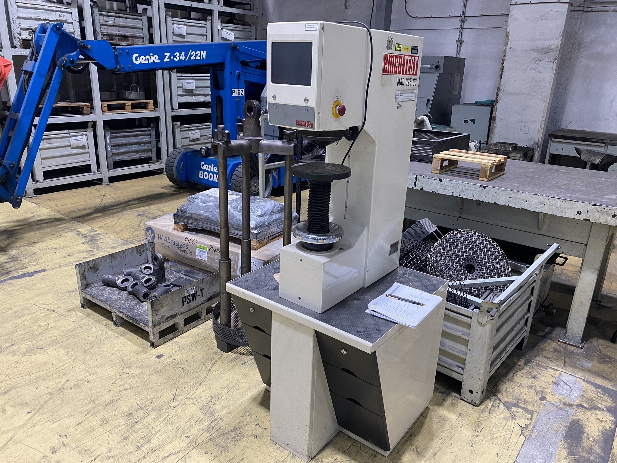 Metalworking machines, industrial robots and vehicles-1