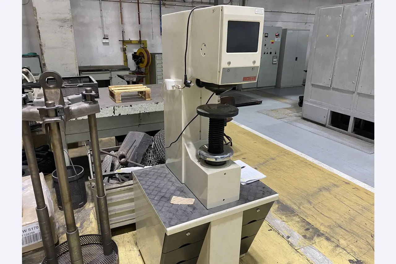 Metalworking machines, industrial robots and vehicles-2