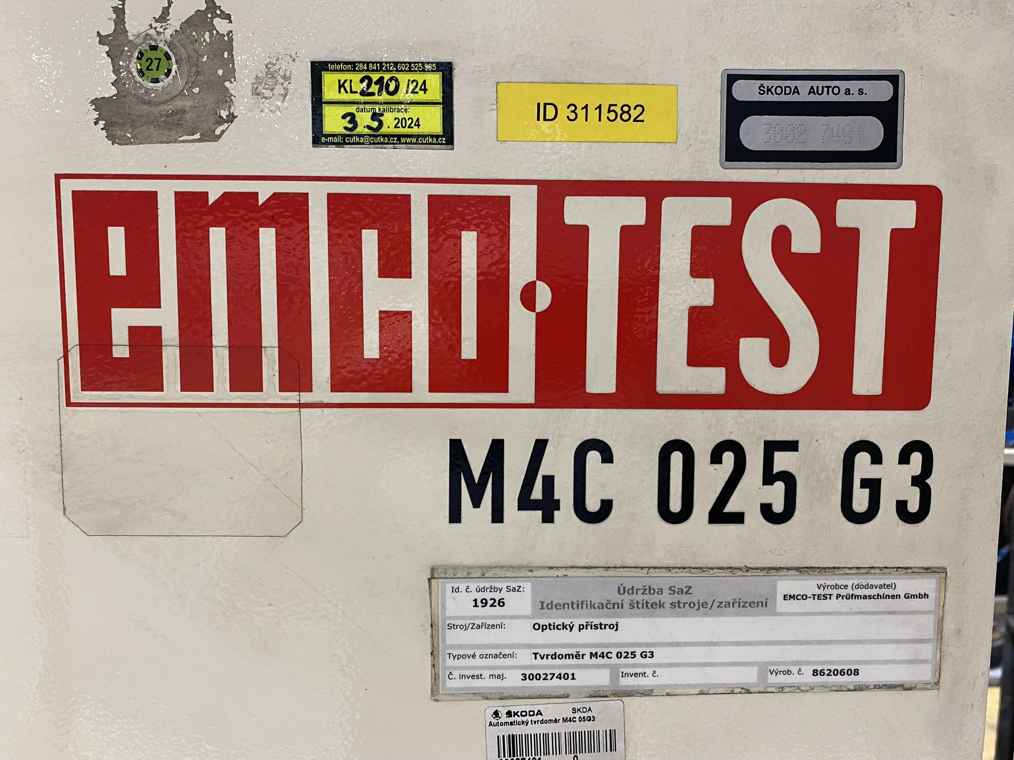 Metalworking machines, industrial robots and vehicles-4