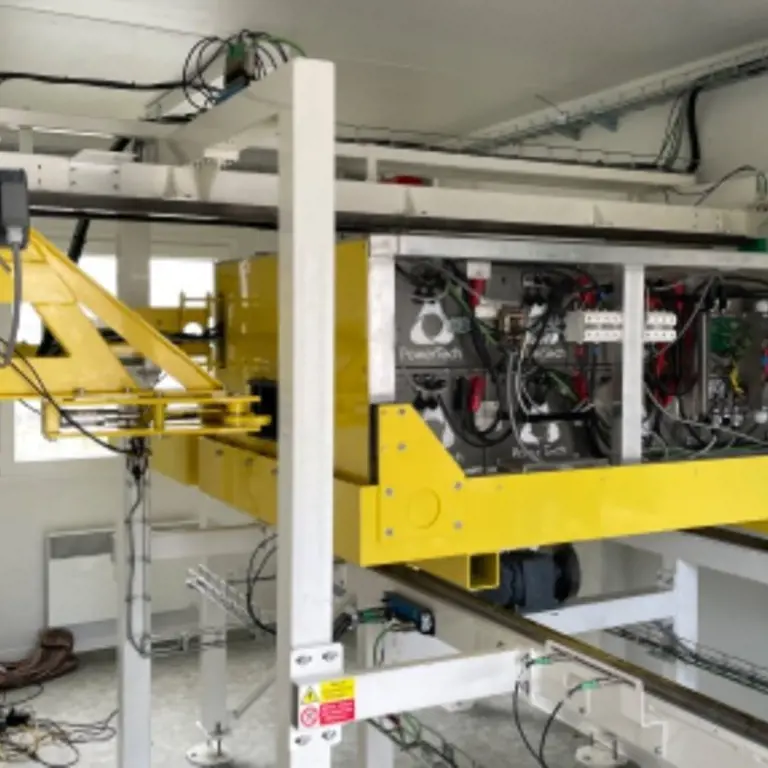 2 Autonome FBU autotransporter en laadstation Lipraco/StanBy Prototyp 2.0