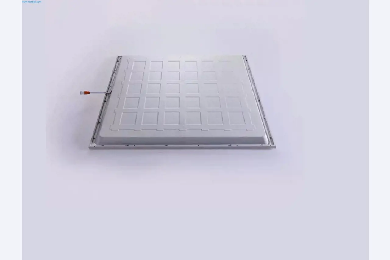 Sale of industrial lighting - New goods-4