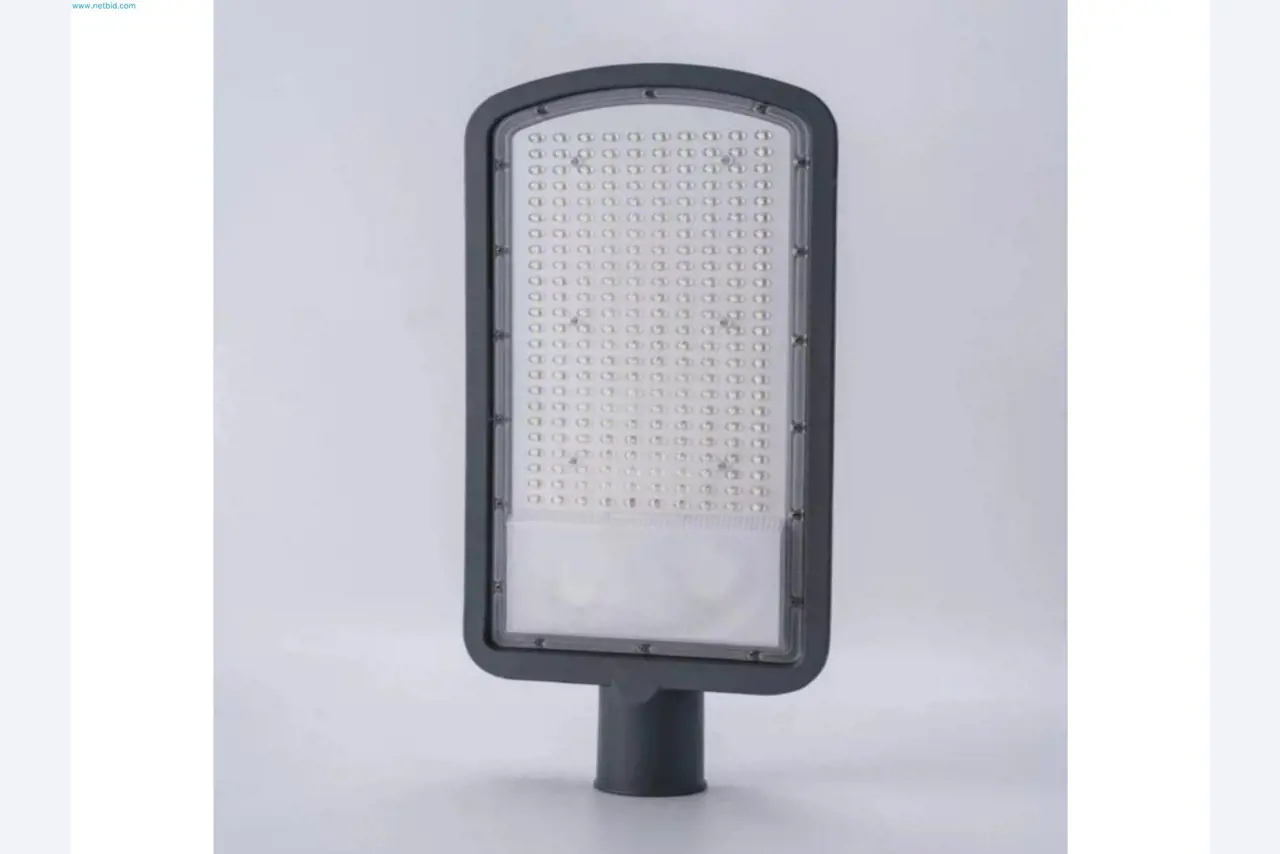 Sale of industrial lighting - New goods-2