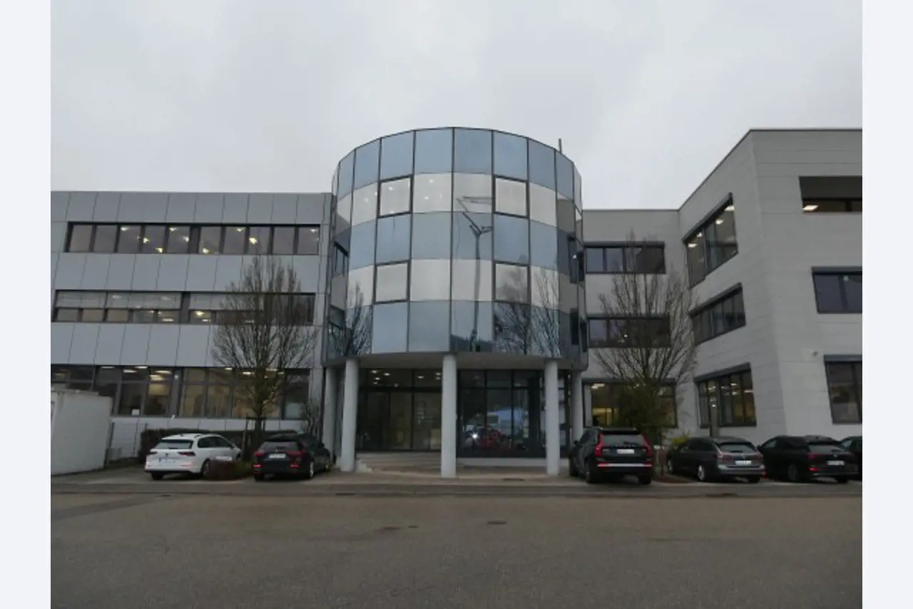 Stamping and injection molding systems of a stamping company-2