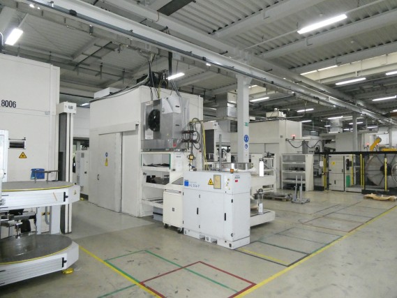 Stanz- und Spritzgussanlagen eines Stanzbetriebes-15