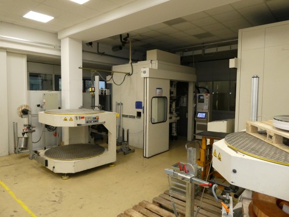 Stanz- und Spritzgussanlagen eines Stanzbetriebes-3