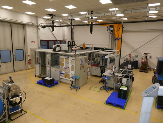 Stanz- und Spritzgussanlagen eines Stanzbetriebes-4