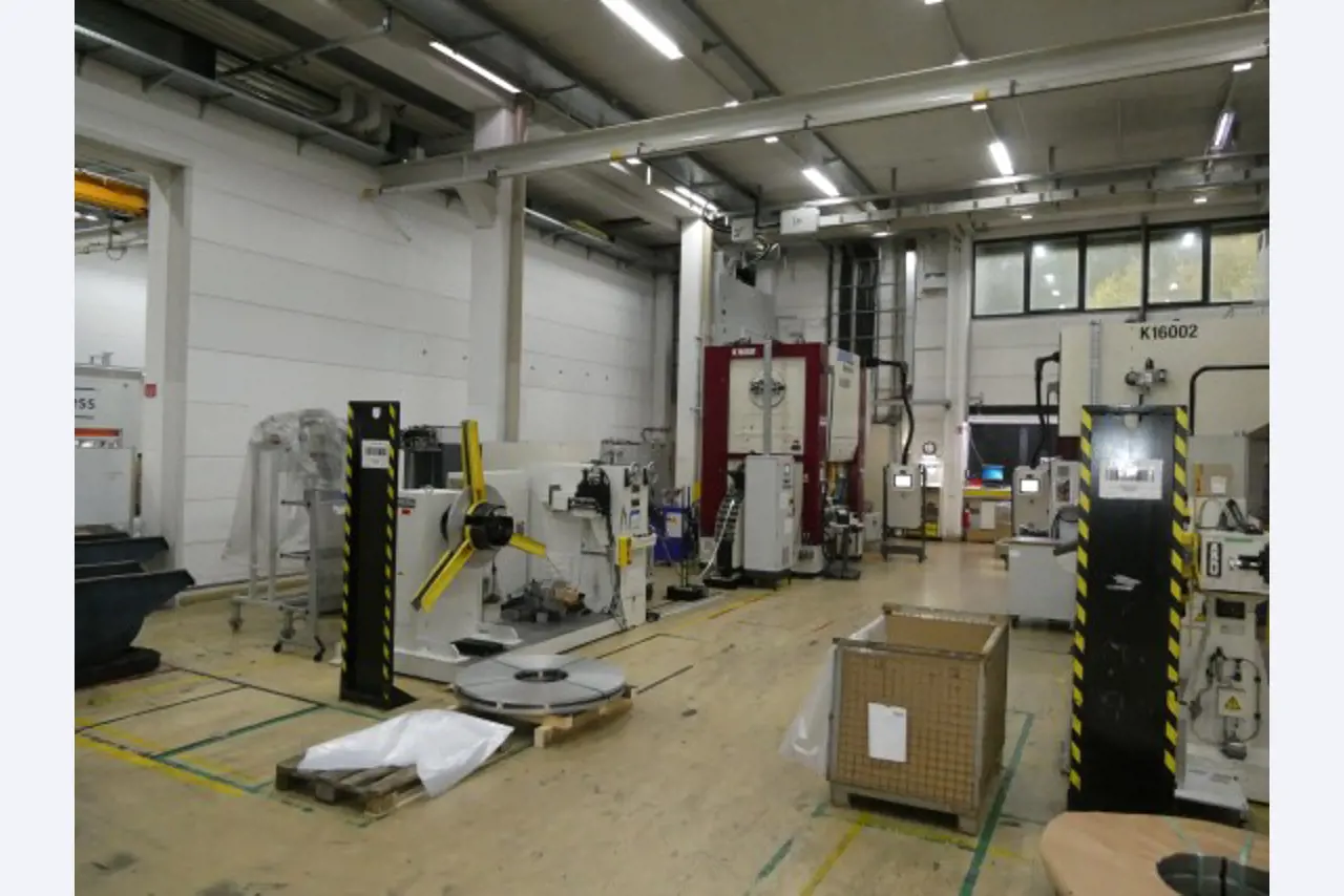 Stamping and injection molding systems of a stamping company-7