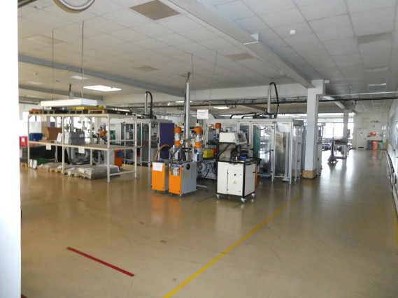 Stanz- und Spritzgussanlagen eines Stanzbetriebes-8