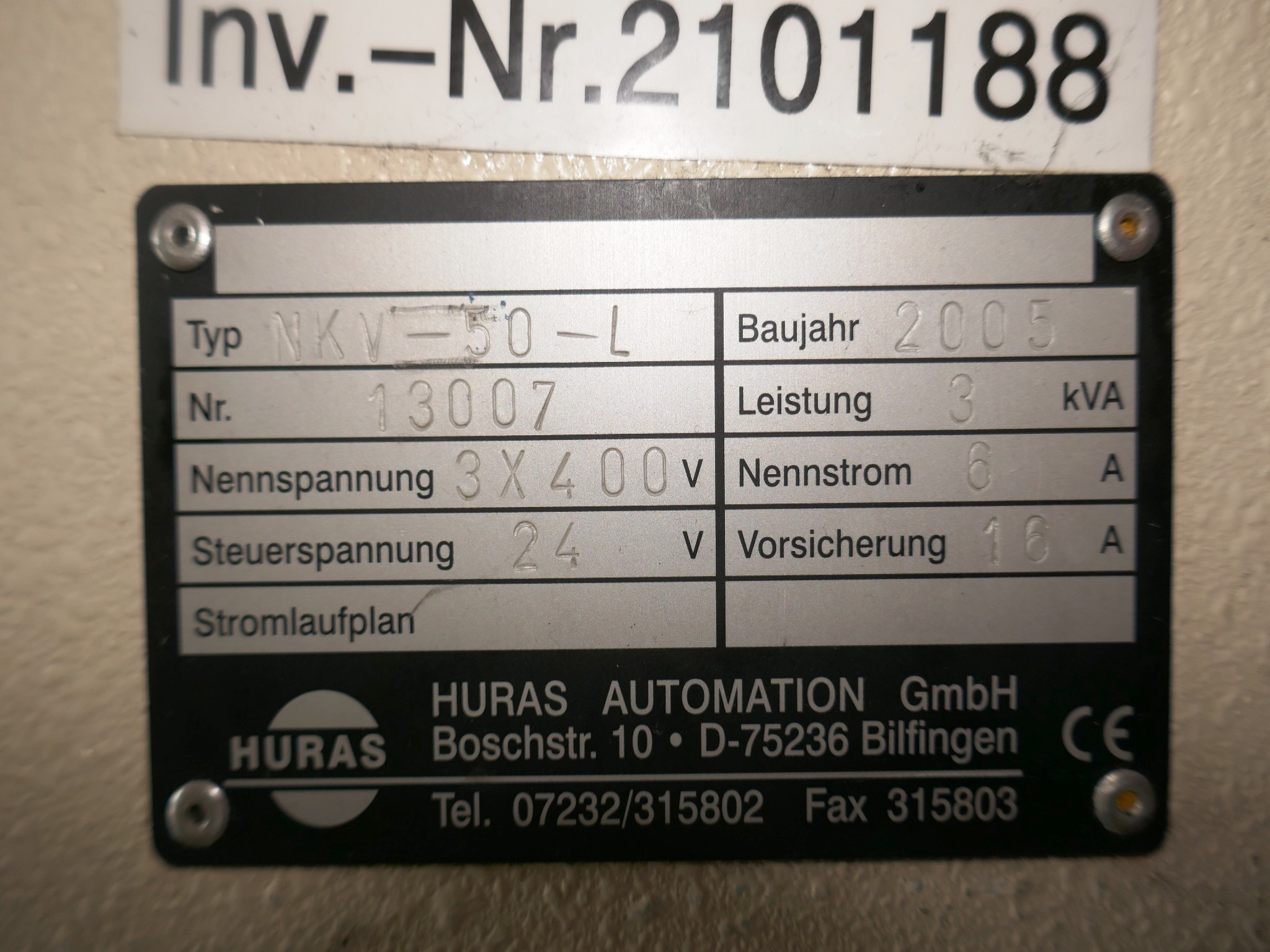 Plastic injection molding, punching machines and peripherals-5