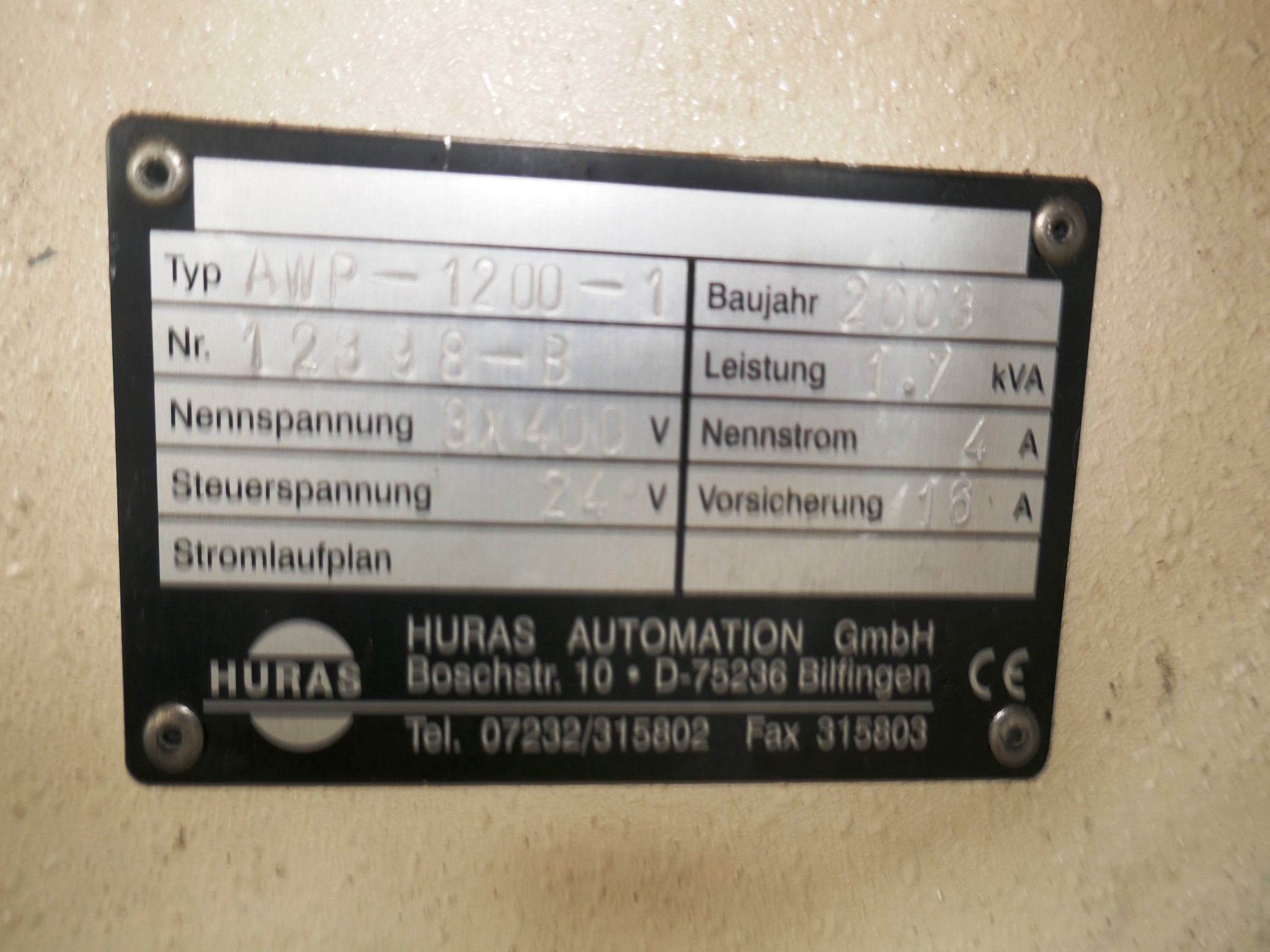 Plastic injection molding, punching machines and peripherals-8