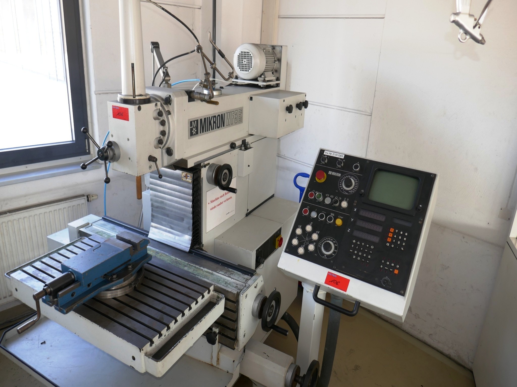 Plastic injection molding, punching machines and peripherals-2