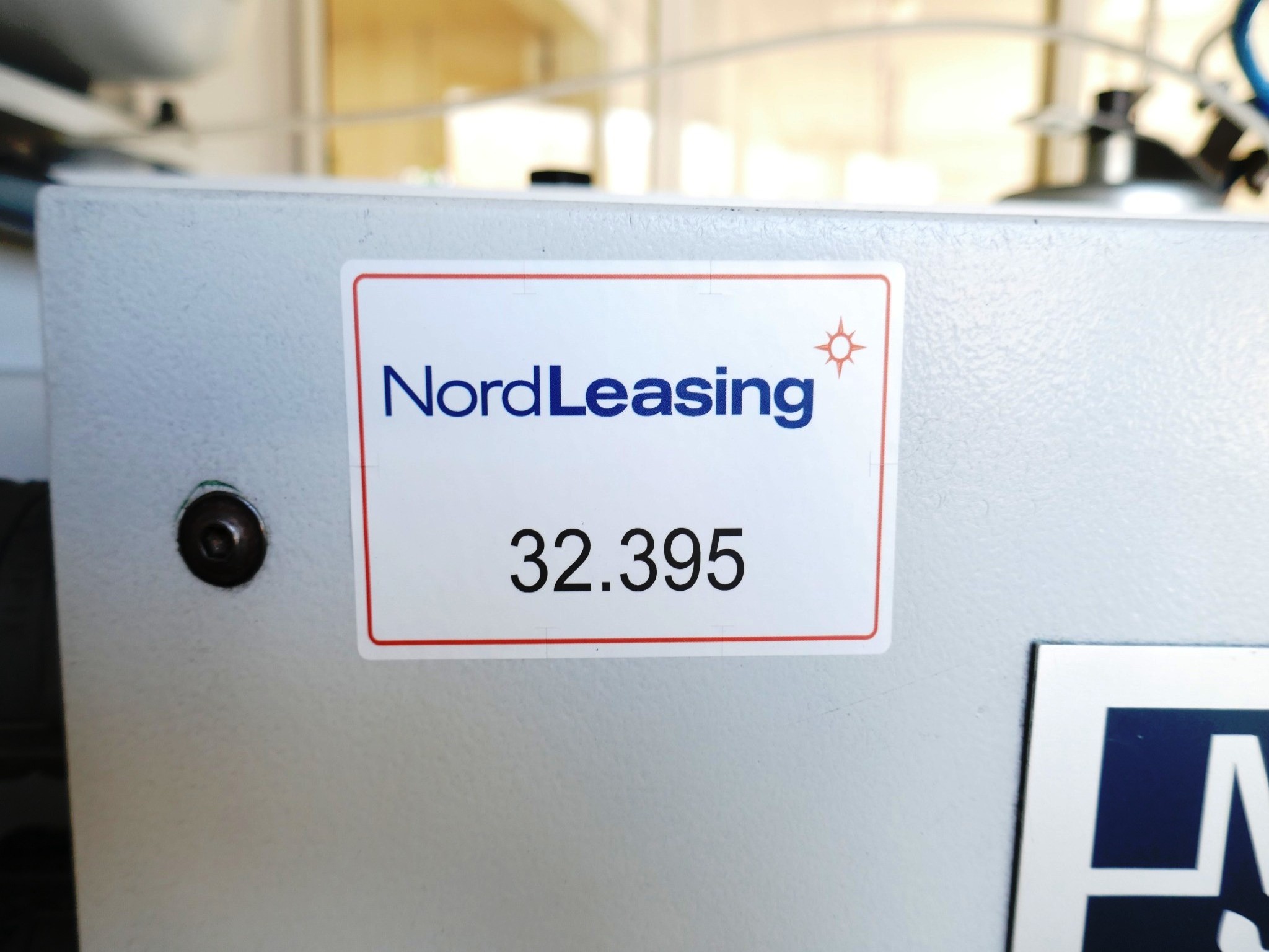 Plastic injection molding, punching machines and peripherals-8