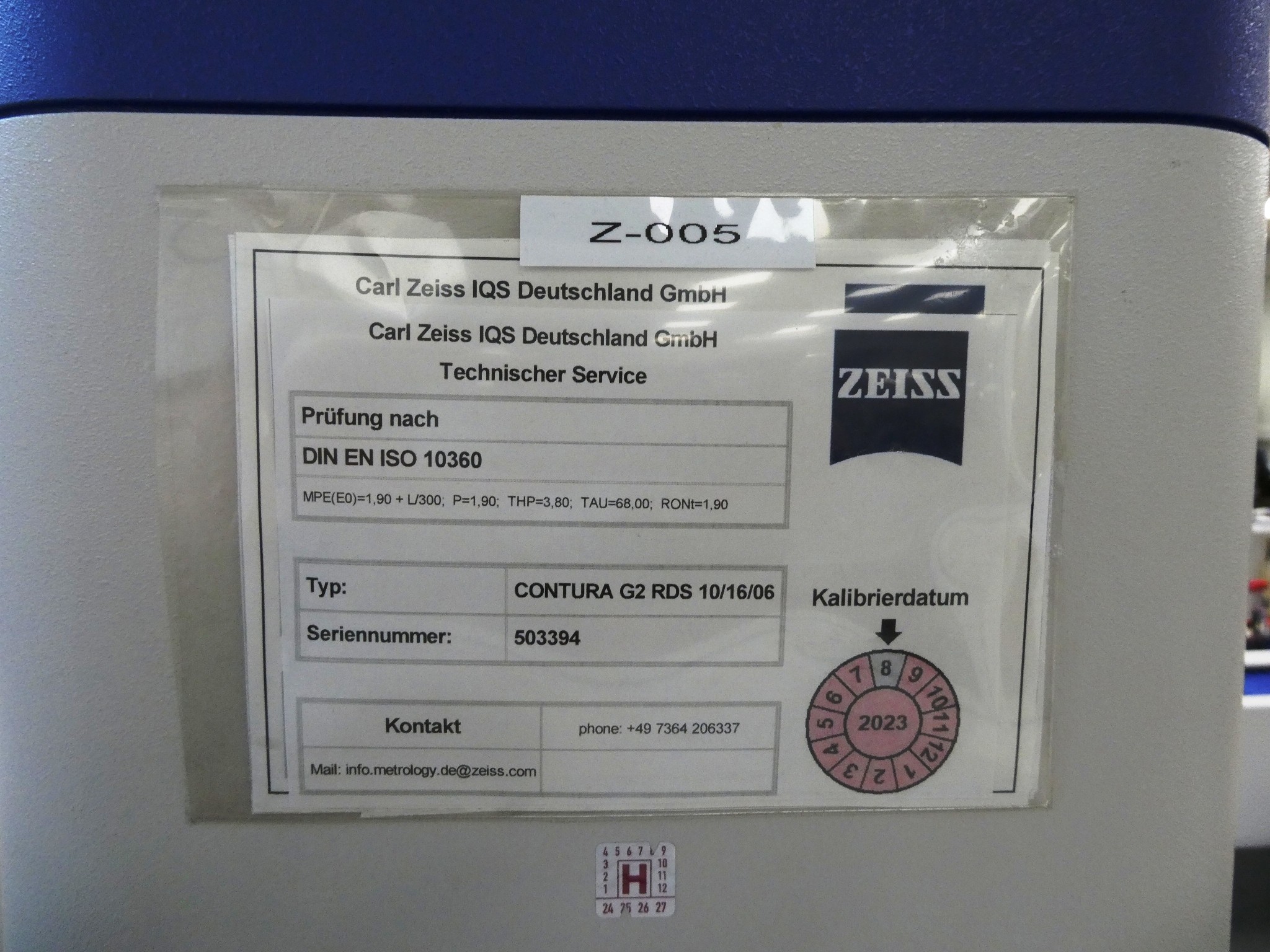 Plastic injection molding, punching machines and peripherals-6