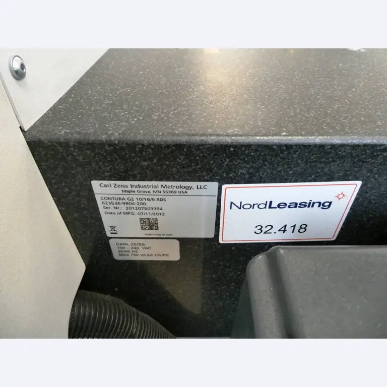 Plastic spuitgietmachines, ponsmachines en randapparatuur-8