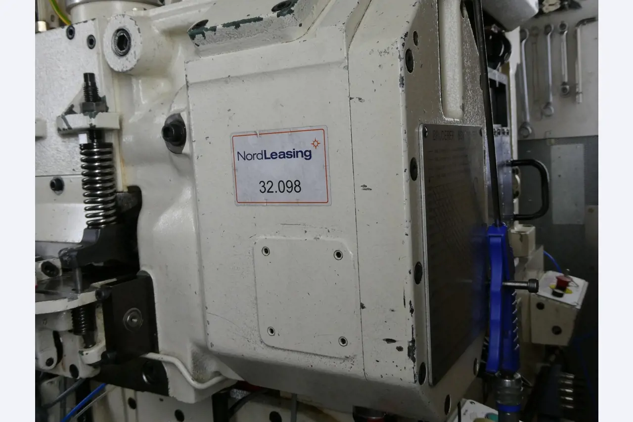 2 Online auctions of tools, punching machines and peripherals-13