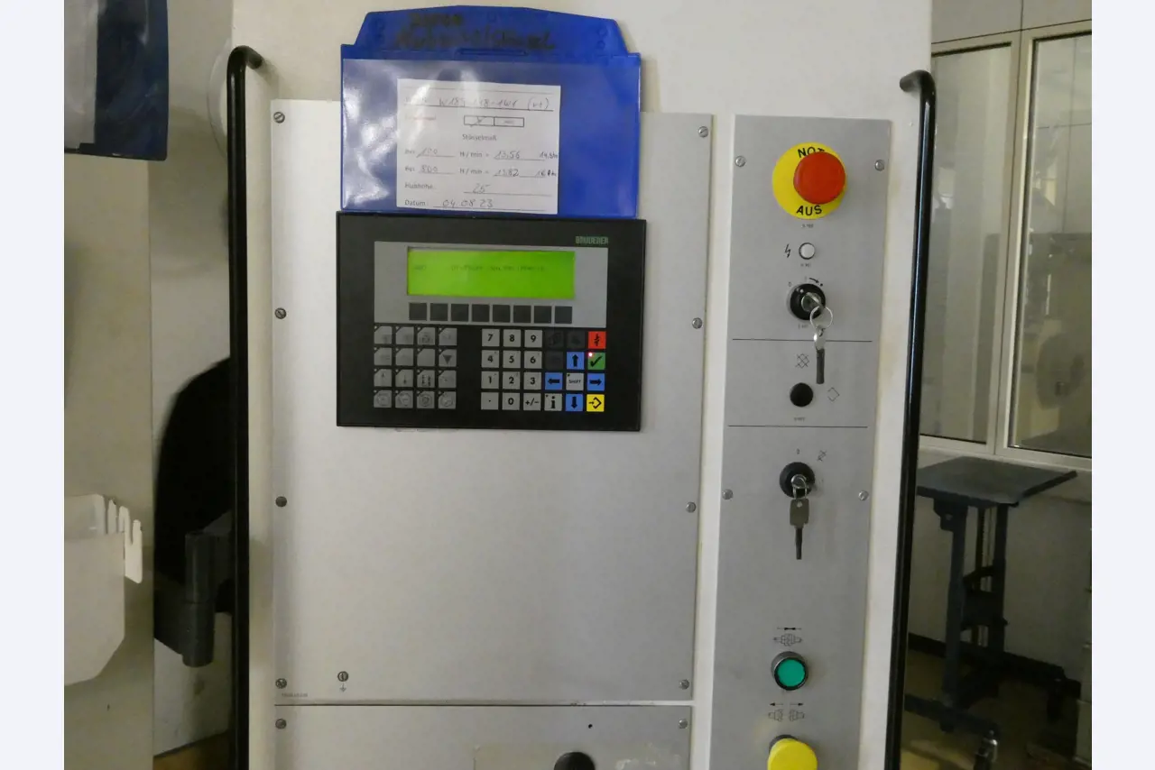 2 Online auctions of tools, punching machines and peripherals-15