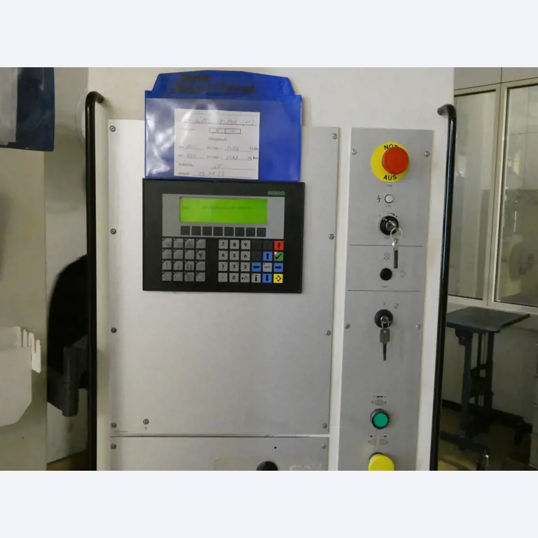 2 Online auctions of tools, punching machines and peripherals-15