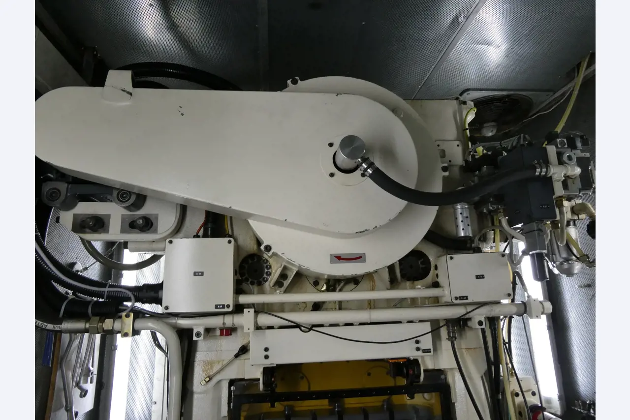 2 Online auctions of tools, punching machines and peripherals-21