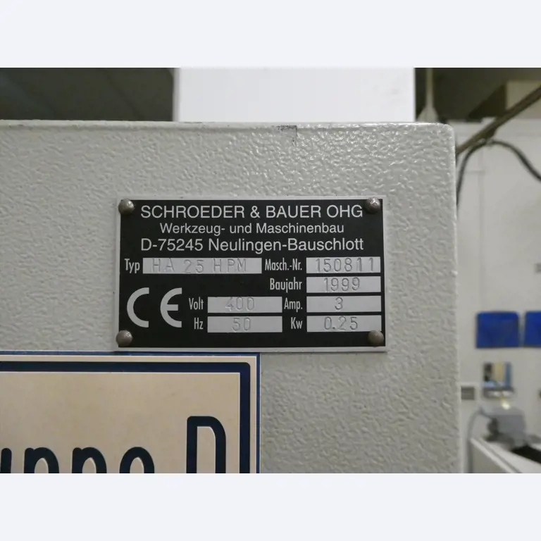 2 Online auctions of tools, punching machines and peripherals-34