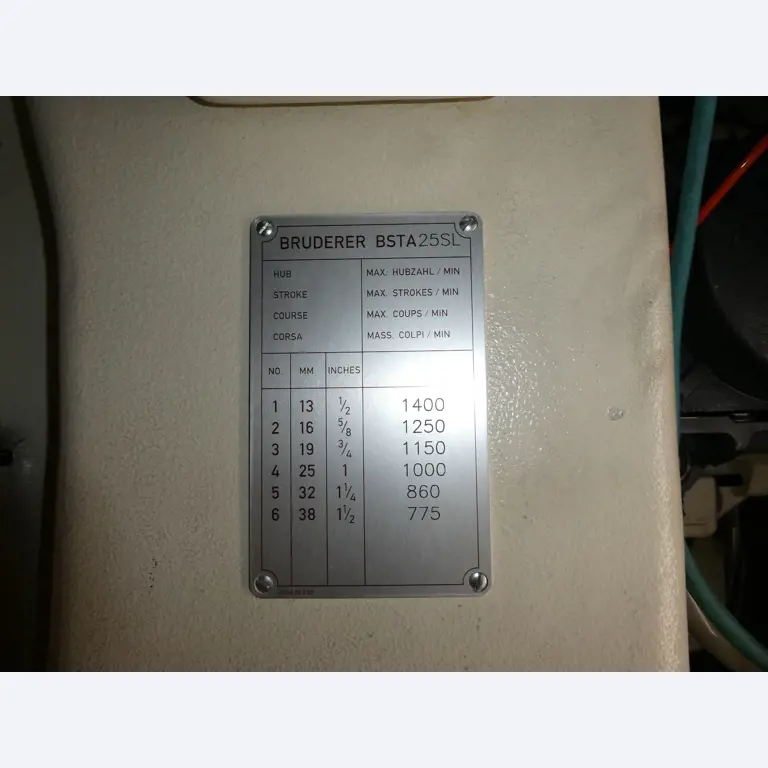 2 Online auctions of tools, punching machines and peripherals-35