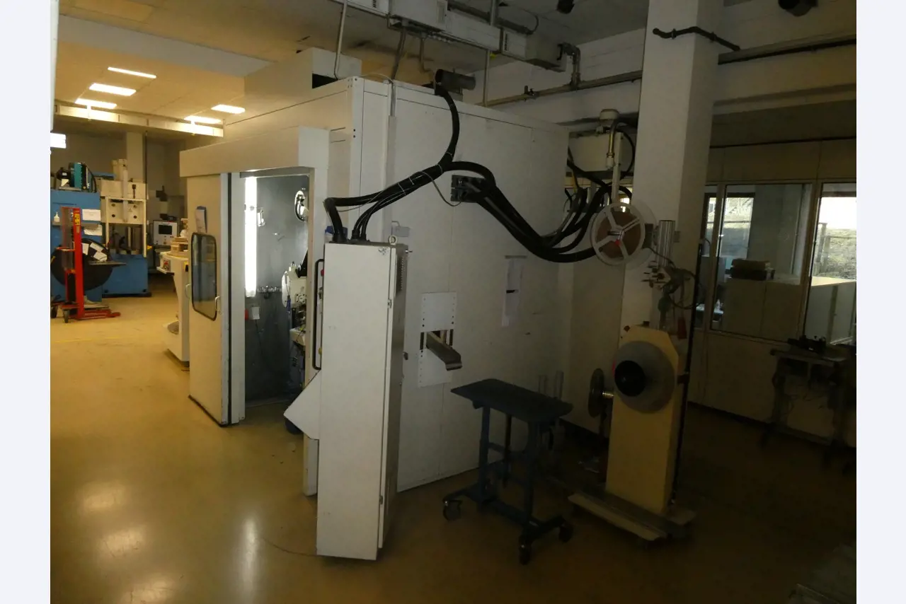 2 Online auctions of tools, punching machines and peripherals-3