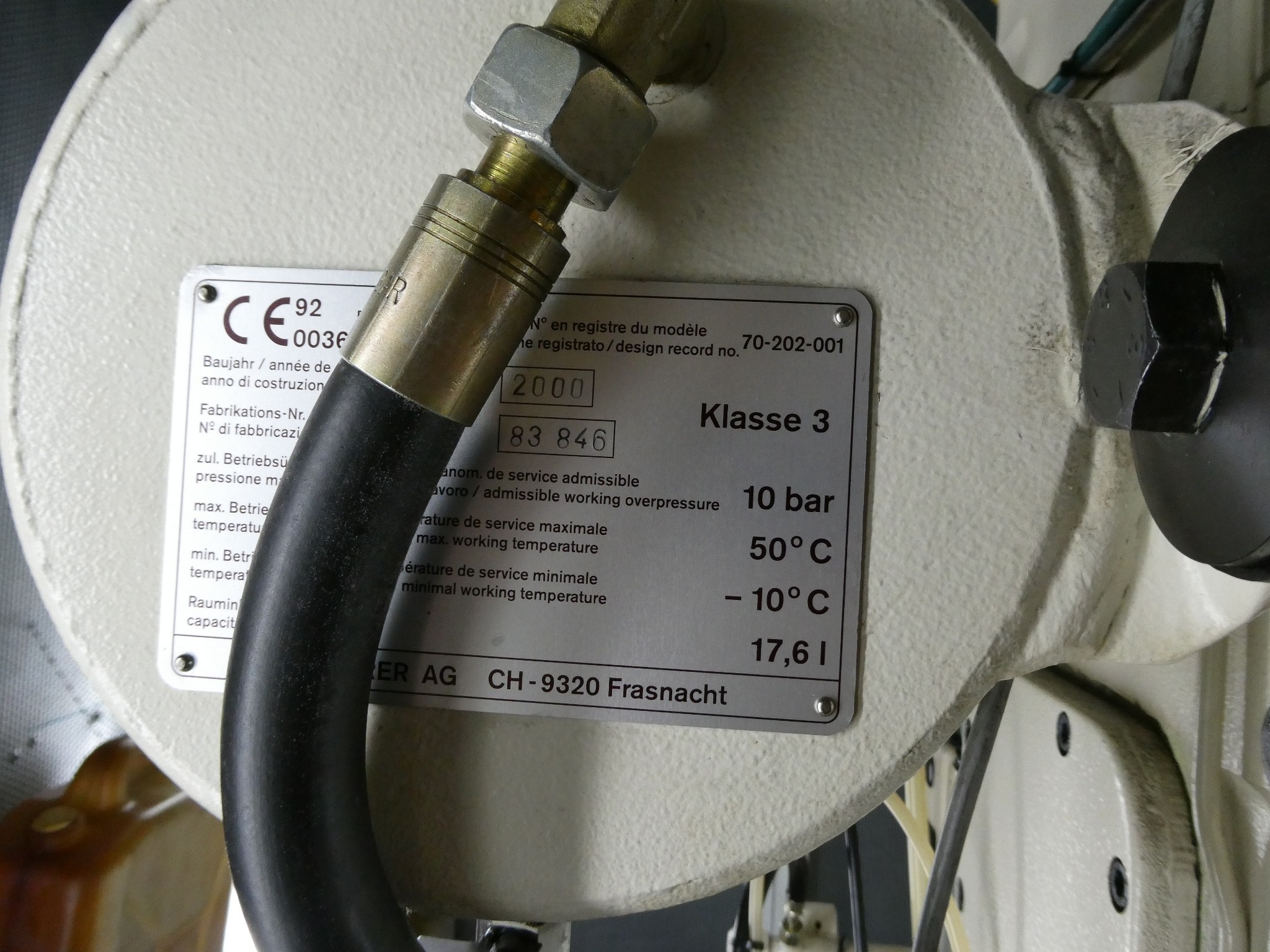 2 spletni dražbi orodja, izsekovalnih strojev in perifernih naprav-6