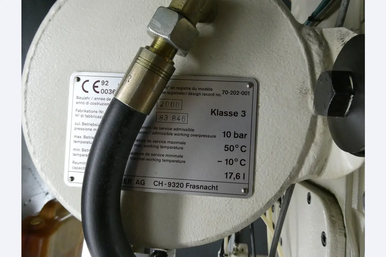 2 Online auctions of tools, punching machines and peripherals-6