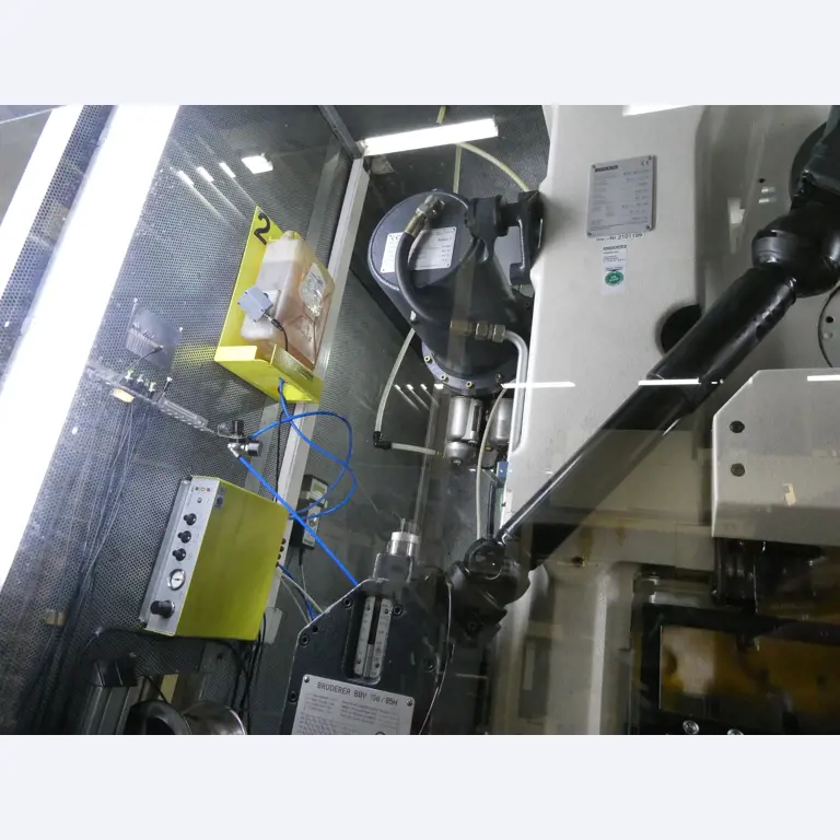 2 Online auctions of tools, punching machines and peripherals-10